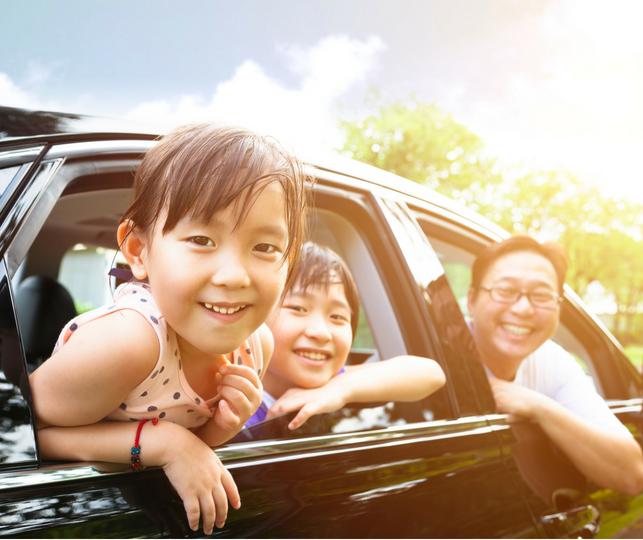news-insights family in car